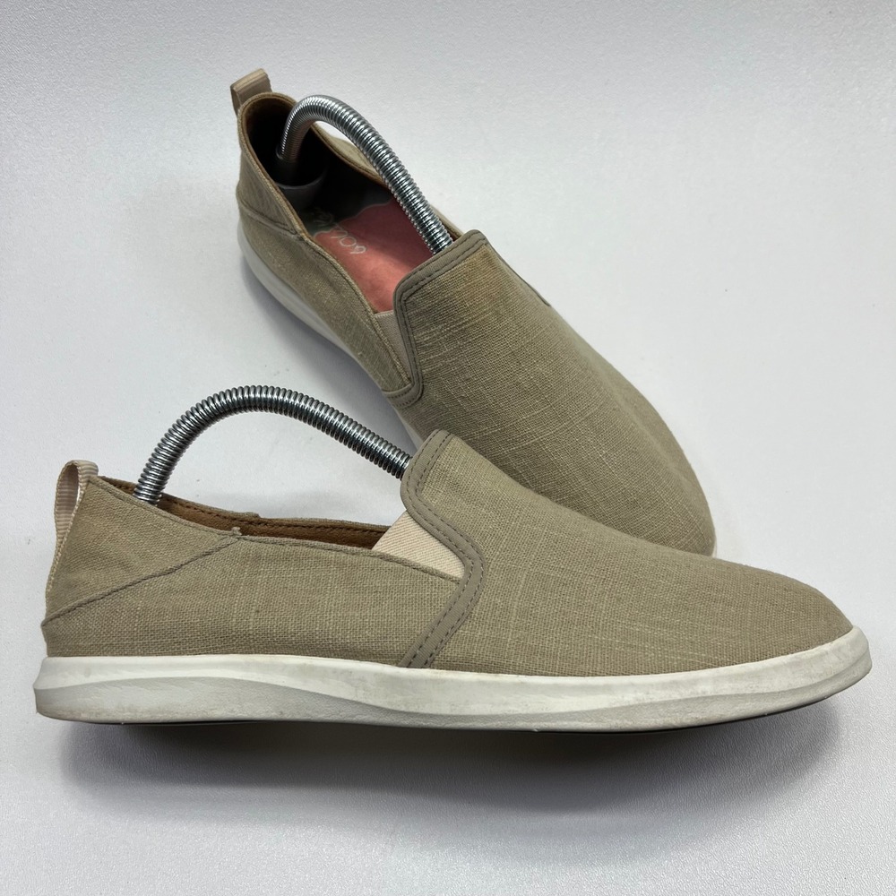 OluKai‎ Hale'iwa Olona Khaki Slip On Sneakers Womens 9.5 20416-2118 Loafer Shoes